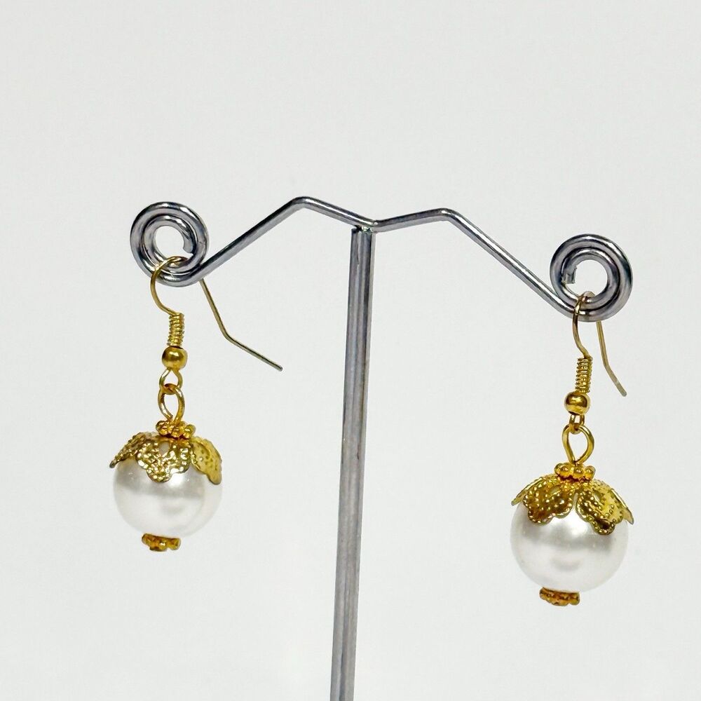 Gold Tone Pearl Drop Dangle Earrings Elegant Bridal Wedding Jewelry - Picture 9 of 9